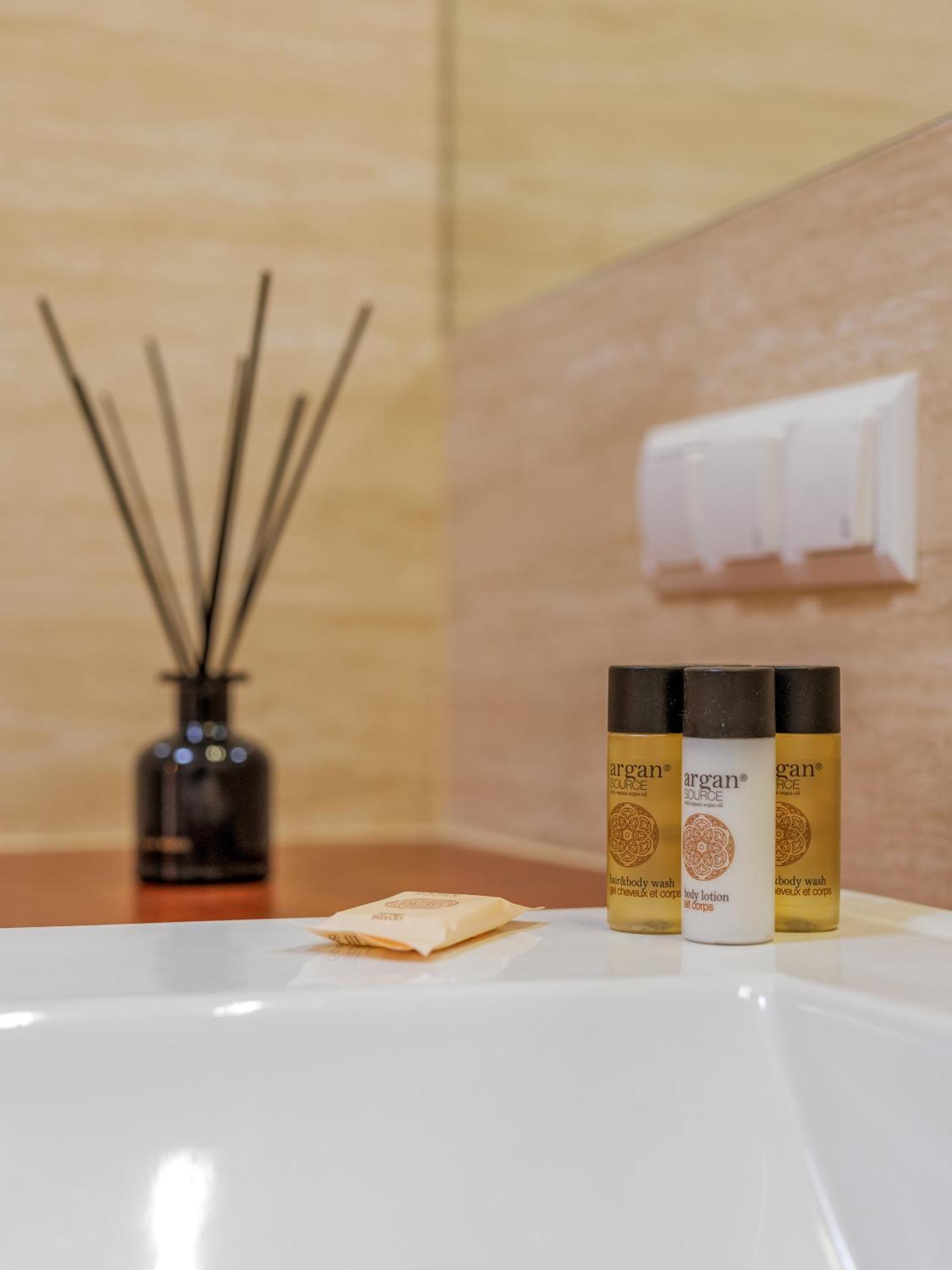 ורשה Penthouse Okopowa 56 By Nyx Apart מראה חיצוני תמונה